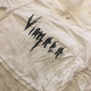 Lululemon Lightest Expression Crop Tee